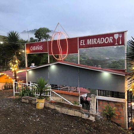 Hôtel Cabanas El Mirador Boqueron à Santa Rosa de Cabal Extérieur photo