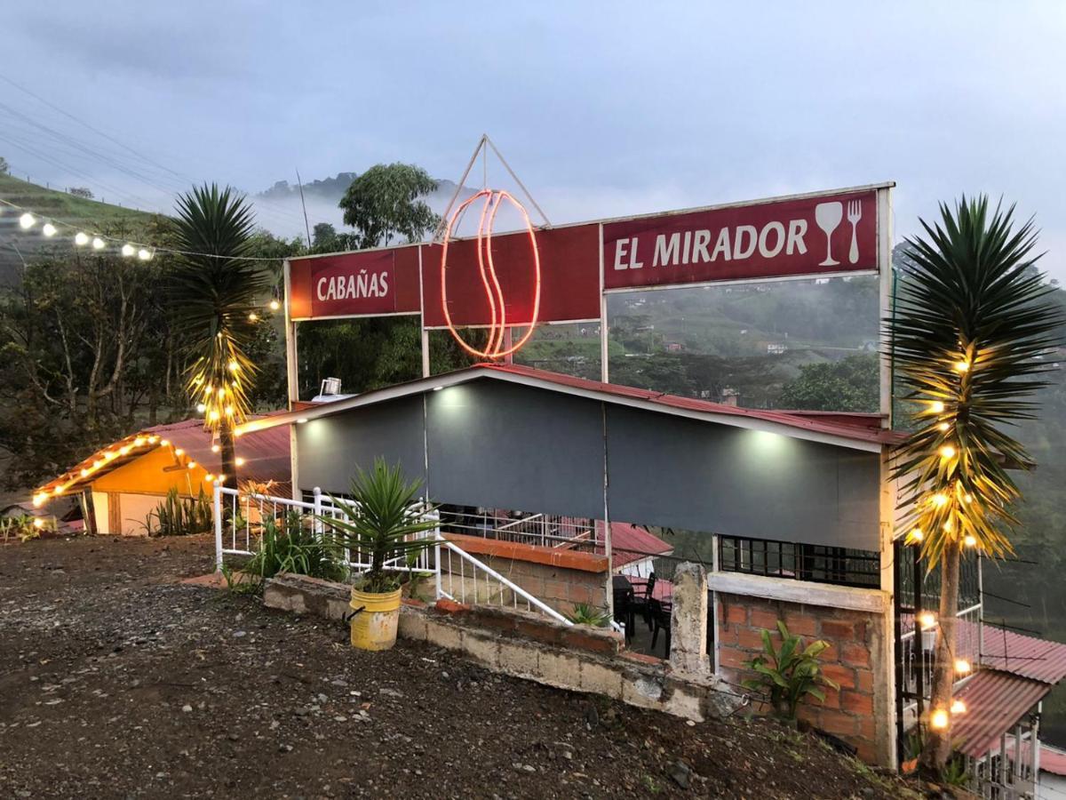 Hôtel Cabanas El Mirador Boqueron à Santa Rosa de Cabal Extérieur photo